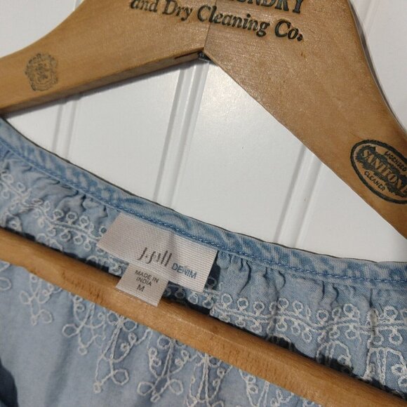J Jill Denim Chambray Peasant Top Size M 100% Tencel Embroidered Tassels Boho - Picture 6 of 8